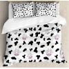 Ambesonne Christmas Duvet Cover Set, Floral Winter Red Bird Hat and Scarf on Blooming Tree Nature Inspired, Decorative 3 Piece Bedding Set with 2 Pillow Shams, Queen Size, Burgundy Green(Black White Lilac)