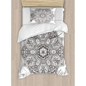 Ambesonne Christmas Duvet Cover Set, Xmas Baubles on Snow with Snowflakes Ice Holiday Humanitarian Artwork Illustration, Decorative 3 Piece Bedding Set with 2 Pillow Shams, Queen Size, White Red(Charcoal)