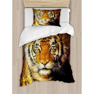 Ambesonne Christmas Duvet Cover Set, Xmas Baubles on Snow with Snowflakes Ice Holiday Humanitarian Artwork Illustration, Decorative 3 Piece Bedding Set with 2 Pillow Shams, Queen Size, White Red(Black Pale Brown)