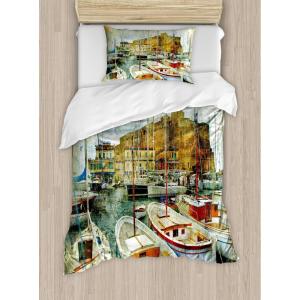 Ambesonne Christmas Duvet Cover Set, Xmas Baubles on Snow with Snowflakes Ice Holiday Humanitarian Artwork Illustration, Decorative 3 Piece Bedding Set with 2 Pillow Shams, Queen Size, White Red(Earth Yellow)