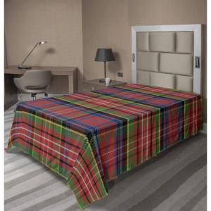 Ambesonne Holiday Flat Sheet, Various Different Snowflakes with Rich Details Christmas Season in Wintertime, Soft Comfortable Top Sheet Decorative Bedding 1 Piece, Queen Size, White and Vermilion(Red Green)
