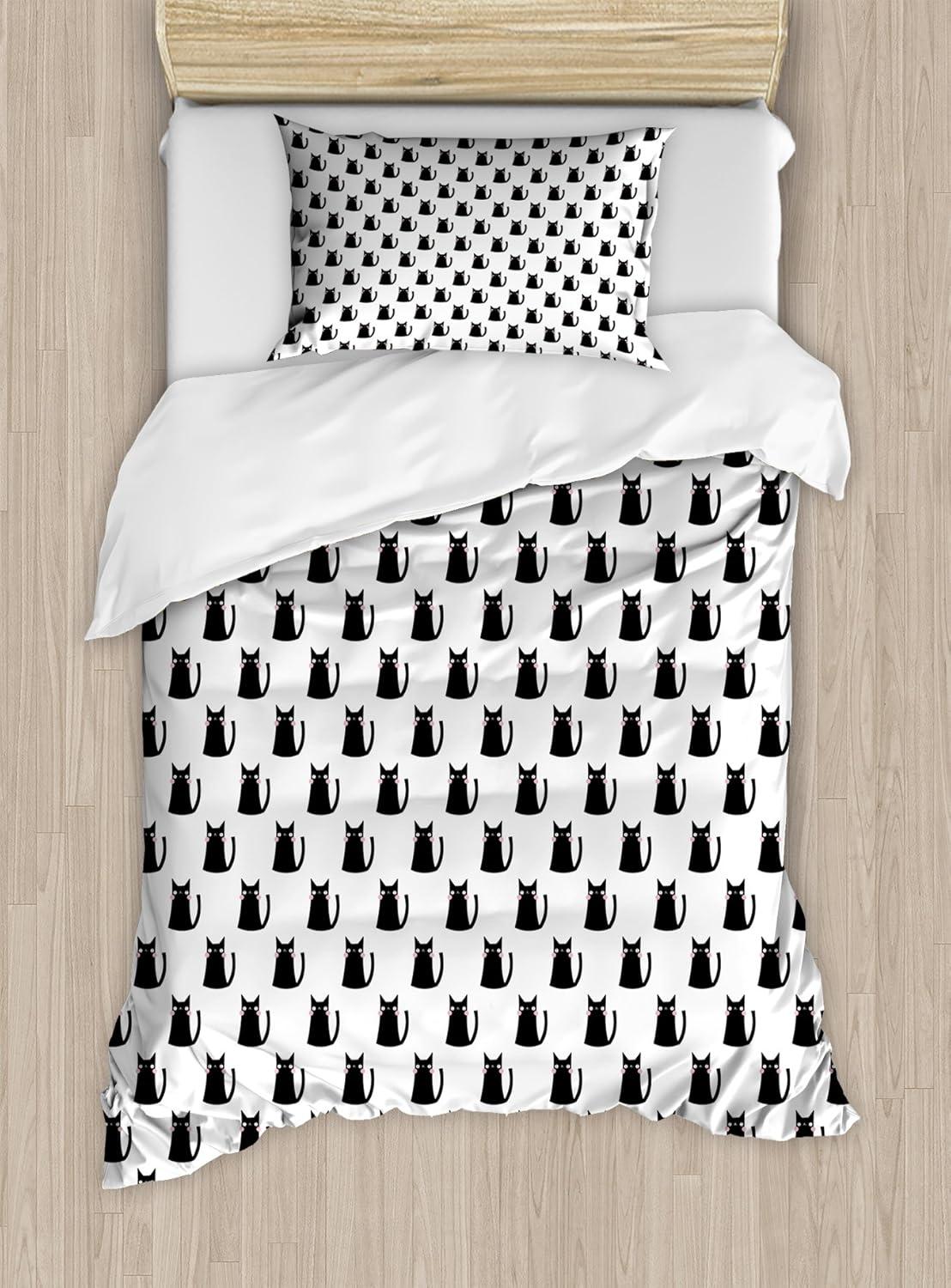 imageAmbesonne Purple Duvet Cover Set Unlucky Black Cat with Heart Filled Backdrop Valentines Day Animal Fun Decorative 3 Piece Bedding Set with 2 Pillow Shams Queen Size Lavender Pink BlackCharcoal Grey Pale Pink