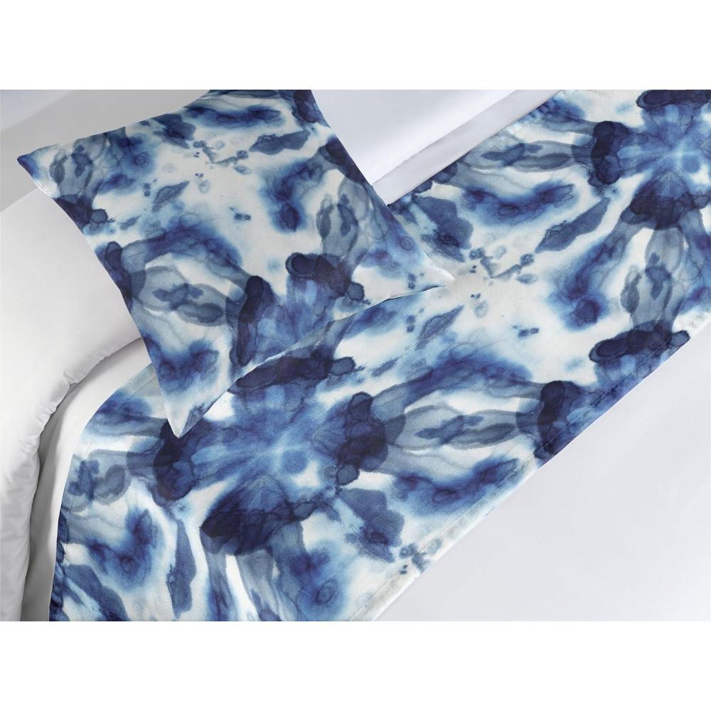 imageAmbesonne Floral Bed Runner Set Valentines Day Theme Grunge Style Repetitive Rose Flowers Abstract Decorative Bedding Scarf and 2 Pillow Shams for Hotels Homes King Pale Fuchsia and SepiaDark Violet Blue and White
