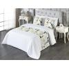 Ambesonne Floral Bed Runner Set, Romantic Concept Art Featuring Rose Flowers Hearts Leaves Valentine, Decorative Bedding Scarf and 2 Pillow Shams for Hotels Homes, Queen, Pastel Pink and Fern Green(Reseda Green and Earth Yellow)