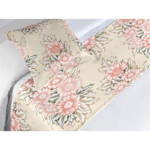 Ambesonne Floral Bed Runner Set, Realistic Painting Print A Million Roses to My Love Valentines Day, Decorative Bedding Scarf and 2 Pillow Shams for Hotels Homes, King, Pale Pink Dark Pink and Ecru(Beige Coral and Dark Tan)