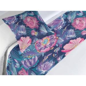 Ambesonne Floral Bed Runner Set, Valentine’s Day Theme Flowers Vintage Botanical Nature Ornament Art, Decorative Bedding Scarf and a Pillow Sham for Hotels Homes, Twin, Dark Coral and Fern Green(Night Blue and Pale Pink)