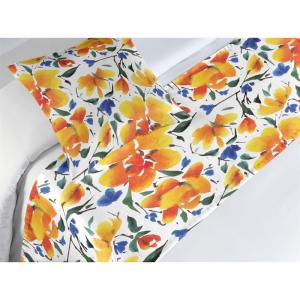 Ambesonne Floral Bed Runner Set, Valentine’s Day Theme Grunge Style Repetitive Rose Flowers Abstract, Decorative Bedding Scarf and 2 Pillow Shams for Hotels Homes, King, Pale Fuchsia and Sepia(Earth Yellow Violet Blue)