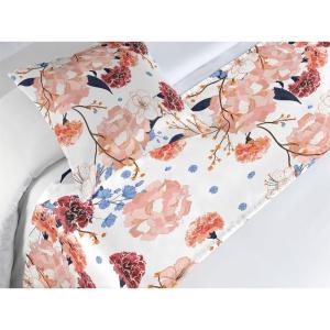 Ambesonne Floral Bed Runner Set, Rose Flowers and Leaves Pattern Vintage Valentine Romantic Ornament, Decorative Bedding Scarf and 2 Pillow Shams for Hotels Homes, King, Pastel Pink Hunter Green(Lavender Blue and Pale Salmon)